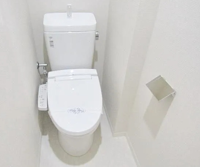 トイレ　※別部屋参考写真