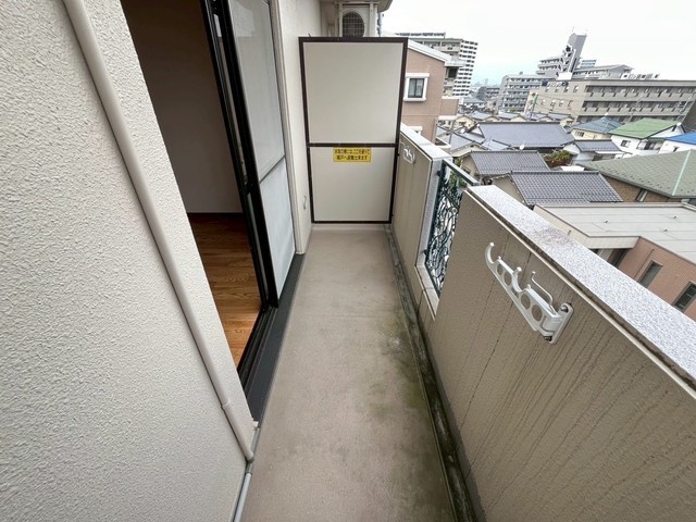 バルコニー　写真は違う号室です。