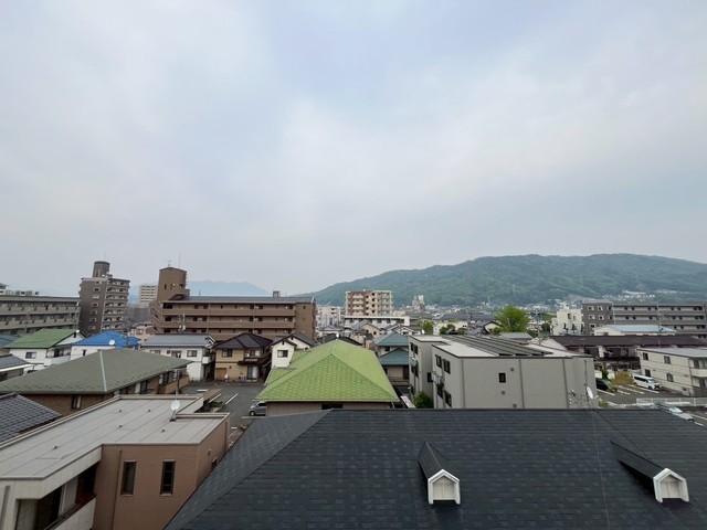 眺望　写真は違う号室です。