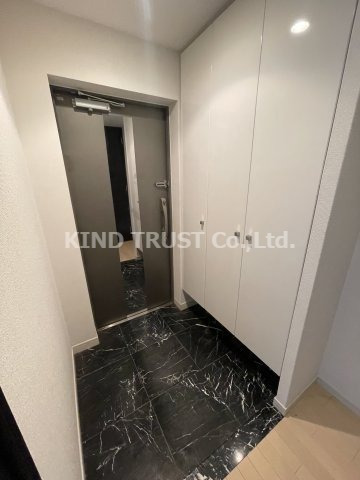 玄関　落ち着いた玄関です