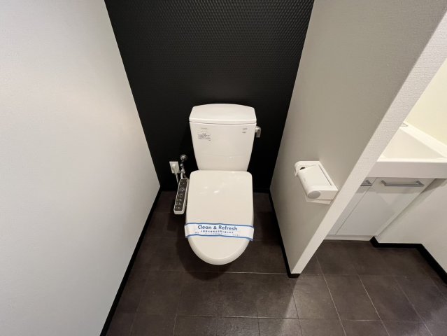 トイレ　ヴァリエ東別院