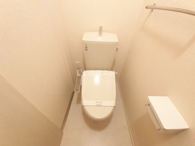 【平塚市高浜台のアパートのトイレ】