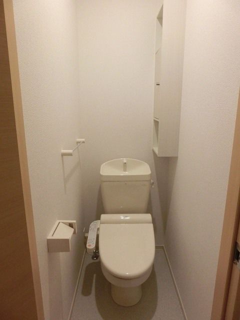 【大牟田市大字草木のアパートのトイレ】