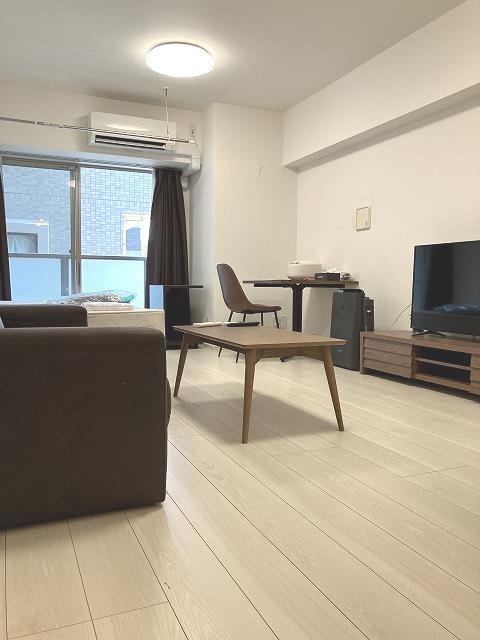 居室・リビング　洋室11帖（家具・家電付き）