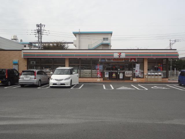 コンビニ　セブン‐イレブン／八幡西曲里町店（コンビニ）まで490m