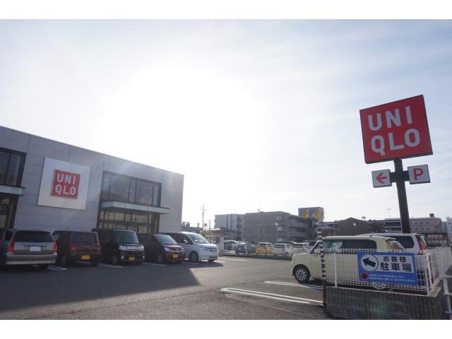 ショッピングセンター　ユニクロ蒲郡店（ショッピングセンター）まで416m