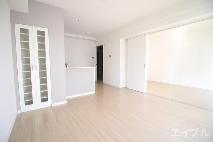 居室・リビング　※別のお部屋の写真になります。