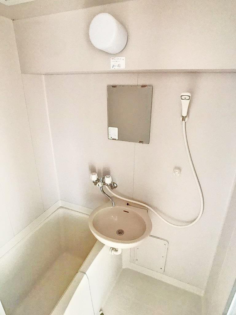 バス・シャワールーム　※他室参照