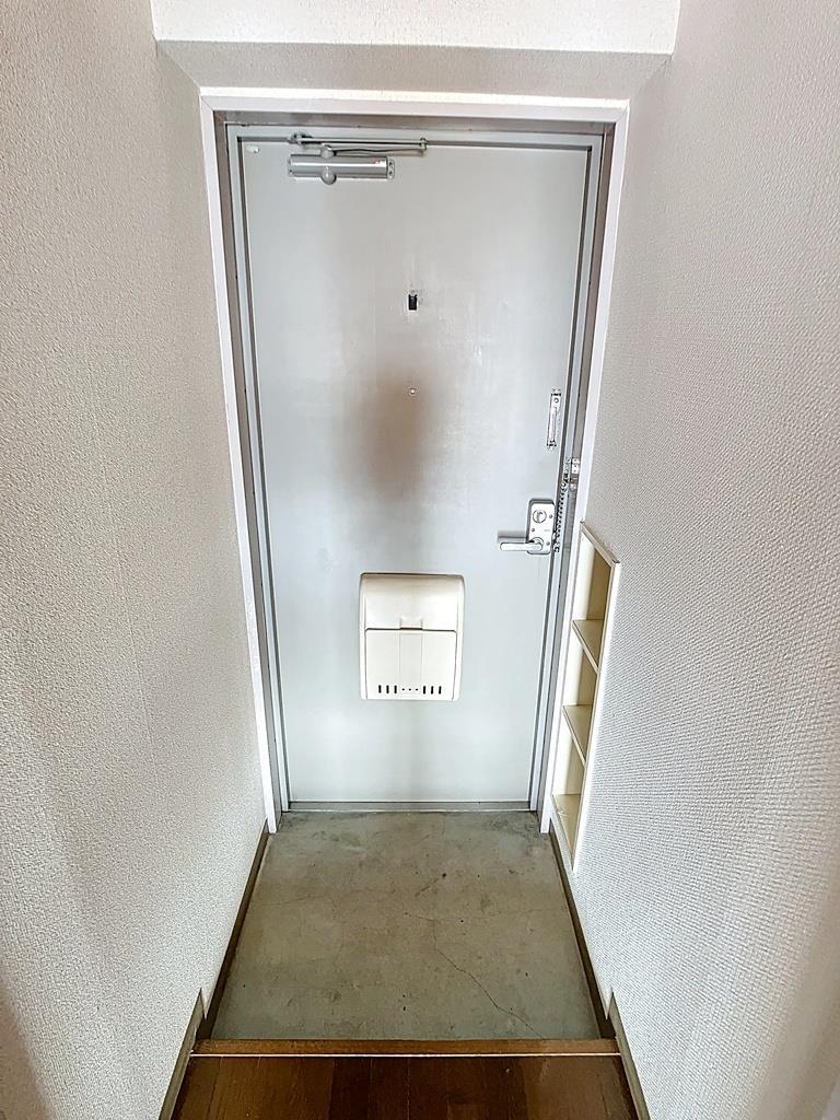 玄関　※他室参照