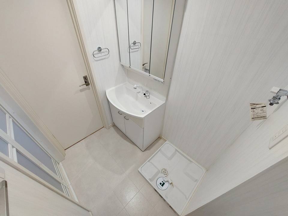 洗面設備　洗濯機置場