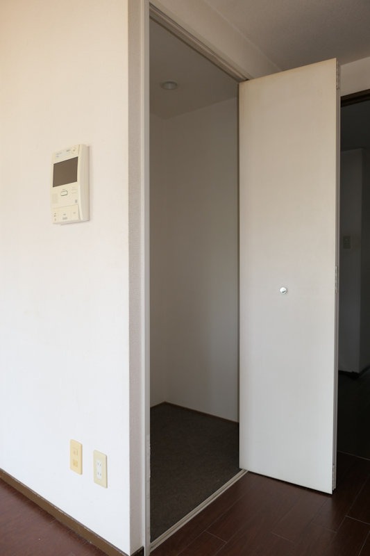 セキュリティ　急な来訪者にも安心なＴＶモニターホン◎