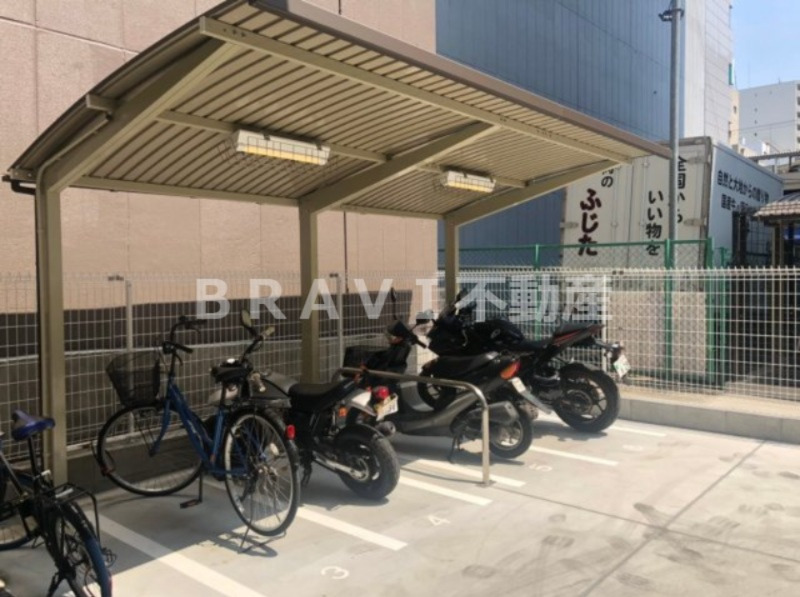 その他共有部分　【セレニテ堺筋本町プリエ】駐輪場