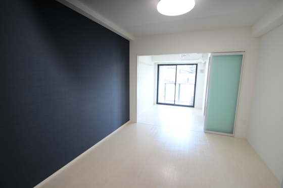 居室・リビング　※別部屋の写真です