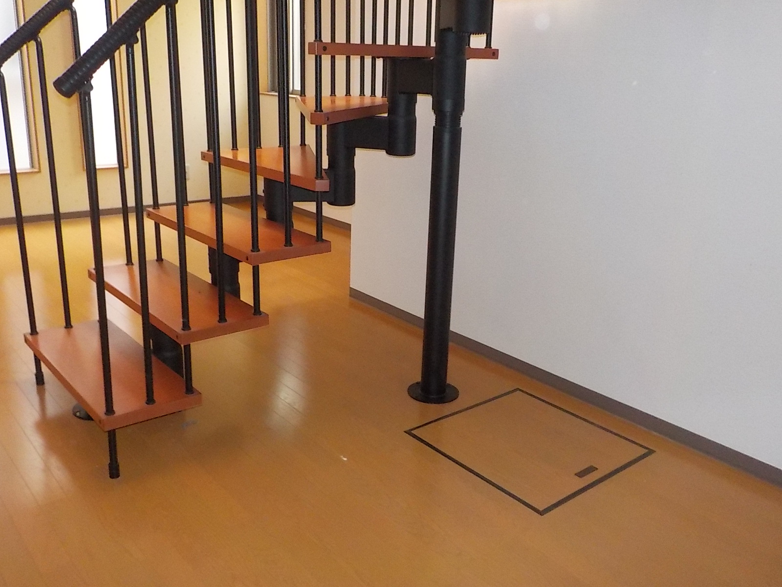 その他設備　床下収納