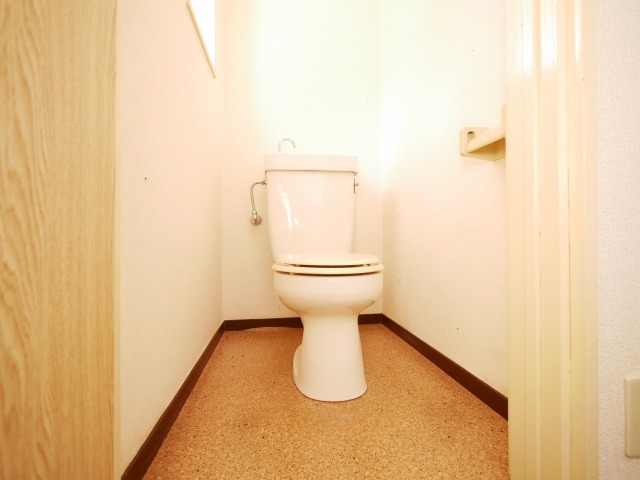 トイレ　シンプルで使いやすいトイレです