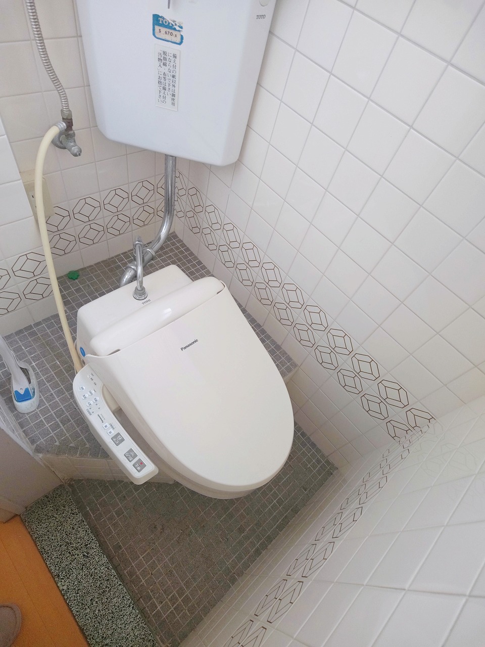 吉田戸建のトイレ写真