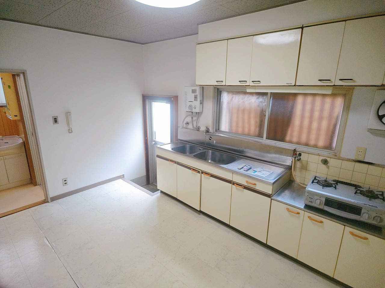 吉田戸建のキッチン写真