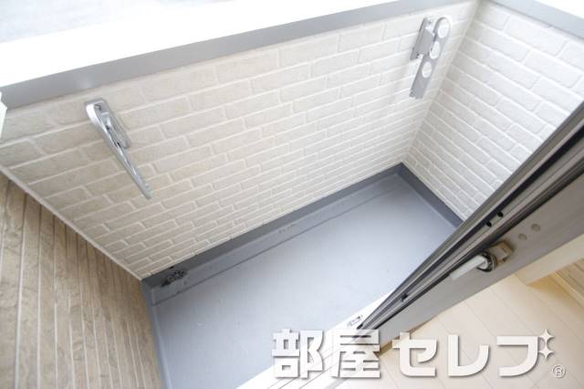 バルコニー　コンパクトバルコニー。