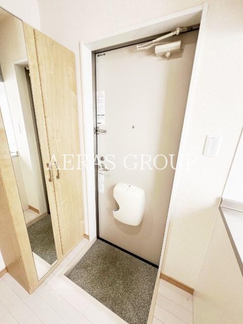 玄関　同仕様タイプ