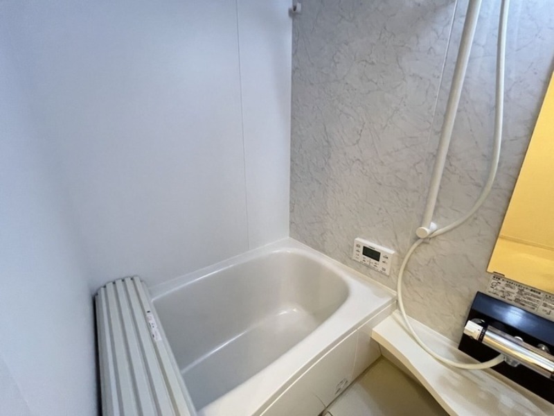 バス・シャワールーム　図面と現状に相違がある場合には現状を優先