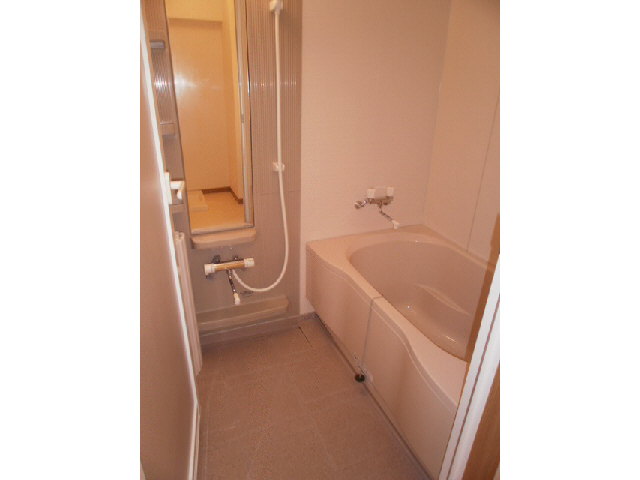 バス・シャワールーム　浴室