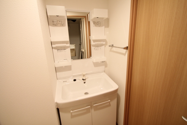 洗面設備　独立洗面台！