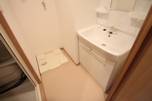 その他設備　室内洗濯機置き場！