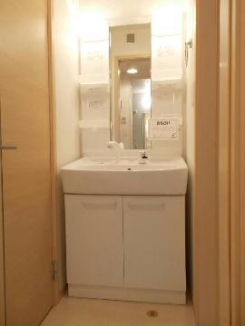 洗面設備　洗髪洗面化粧台