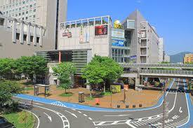 ショッピングセンター　あるあるCity（ショッピングセンター）まで270m