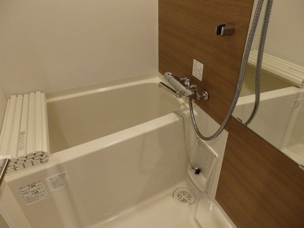 バス・シャワールーム　☆ゆっくりくつろげるお風呂☆