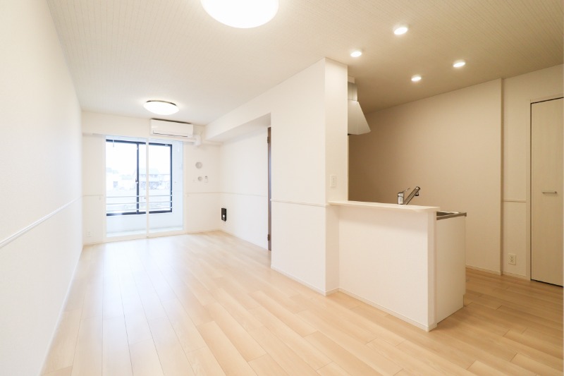 居室・リビング　図面と現状に相違がある場合には現状を優先