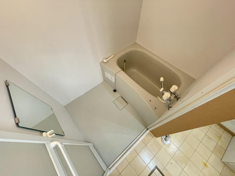 バス・シャワールーム　浴室
