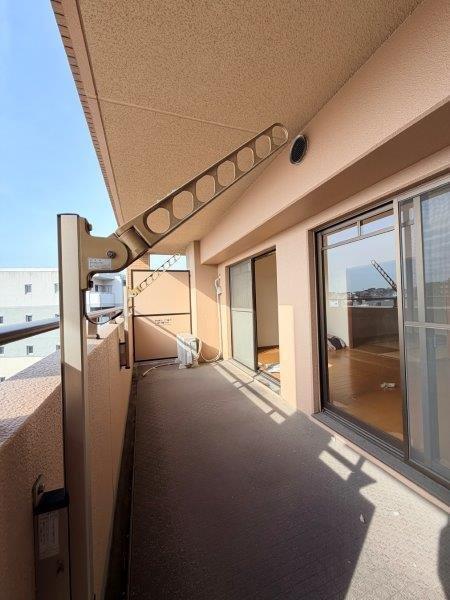 バルコニー　バルコニー