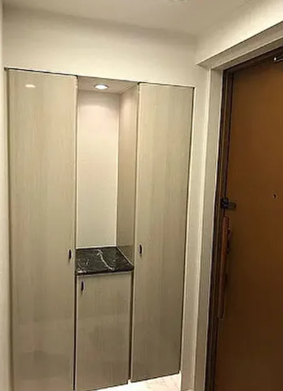 玄関　※別部屋参考写真