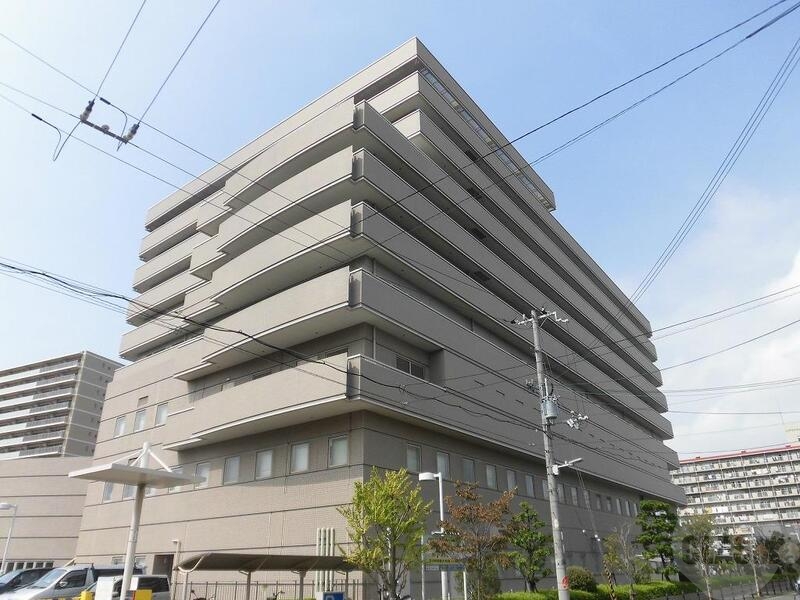 病院　大阪市立十三市民病院（病院）まで545m