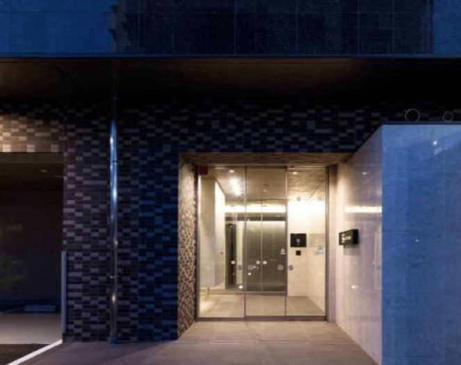 エントランス　フュージョナル北綾瀬