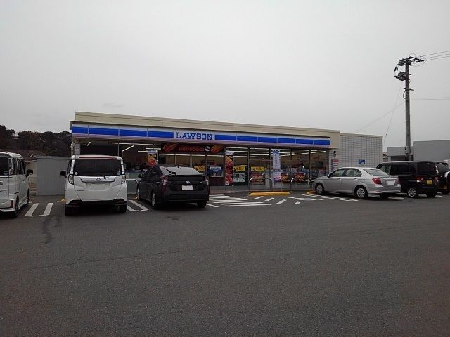 コンビニ　ローソン日田南友田店（コンビニ）まで650m
