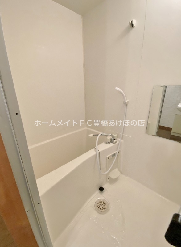 バス・シャワールーム　同型別部屋写真