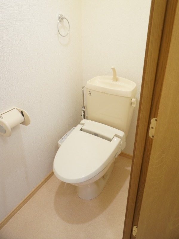 トイレ　図面と現状に相違がある場合には現状を優先