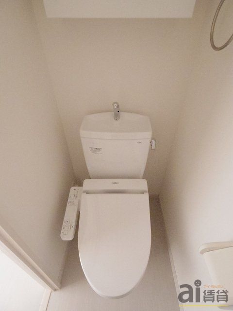 トイレ　※同仕様写真です