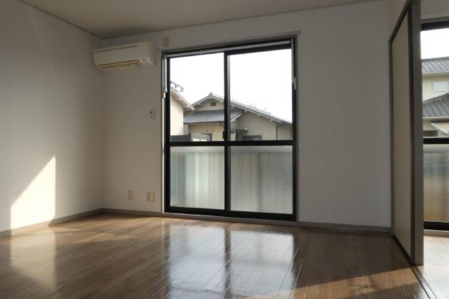 居室・リビング　洋室