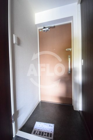 玄関　エグゼ難波東　玄関