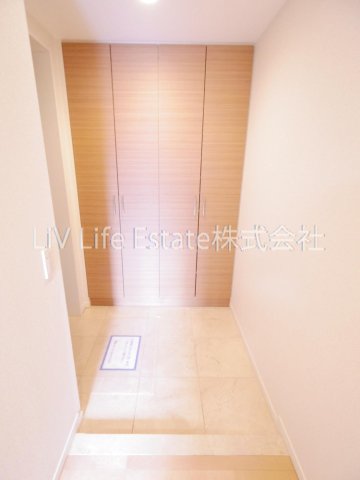 玄関　※同仕様写真