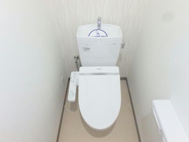 トイレ　同型モデル