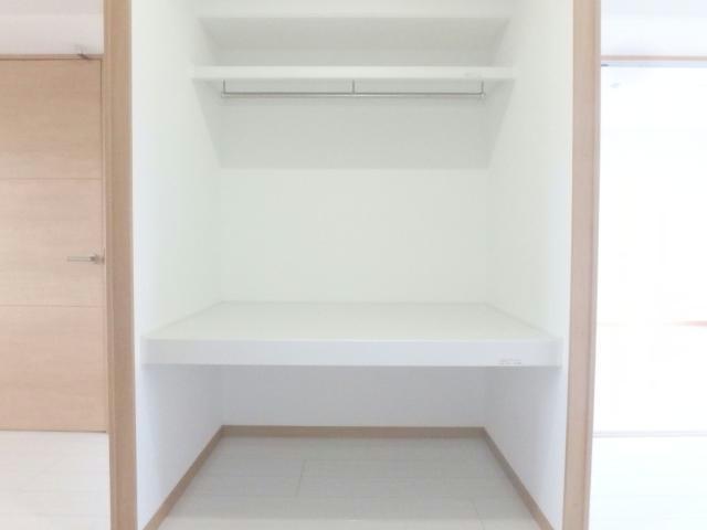 収納　同型モデル