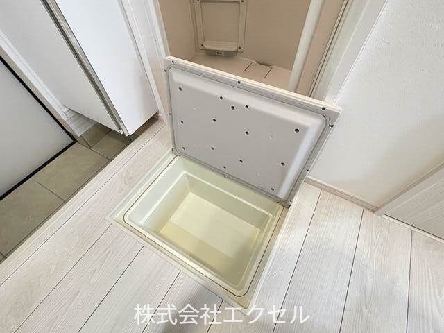 その他設備　床下収納