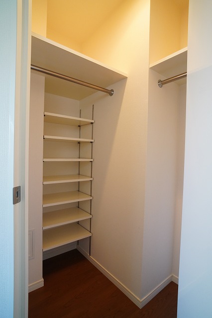 収納　※別部屋の参考写真です。