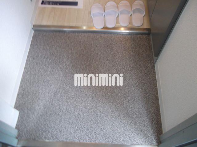 玄関　玄関はこんな感じ