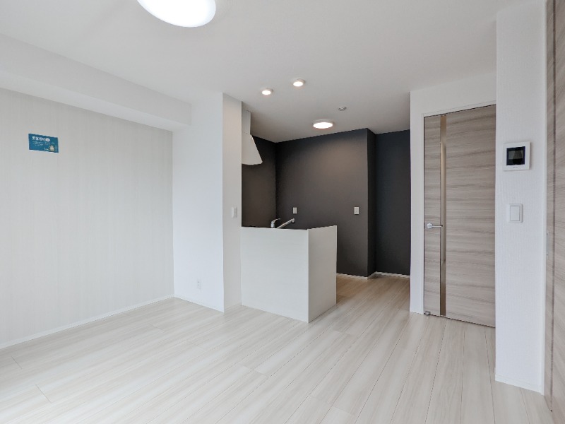 居室・リビング　図面と現状に相違がある場合には現状を優先