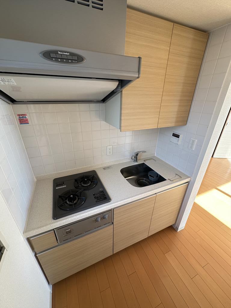 キッチン　同マンション別部屋